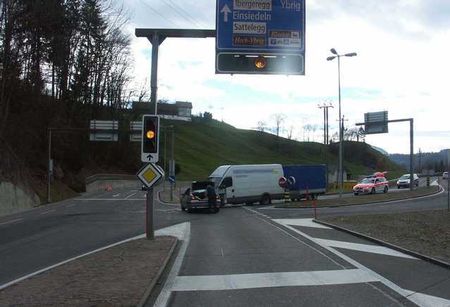 Verkehrsunfalll vom 10. November 2010 in Einsiedeln